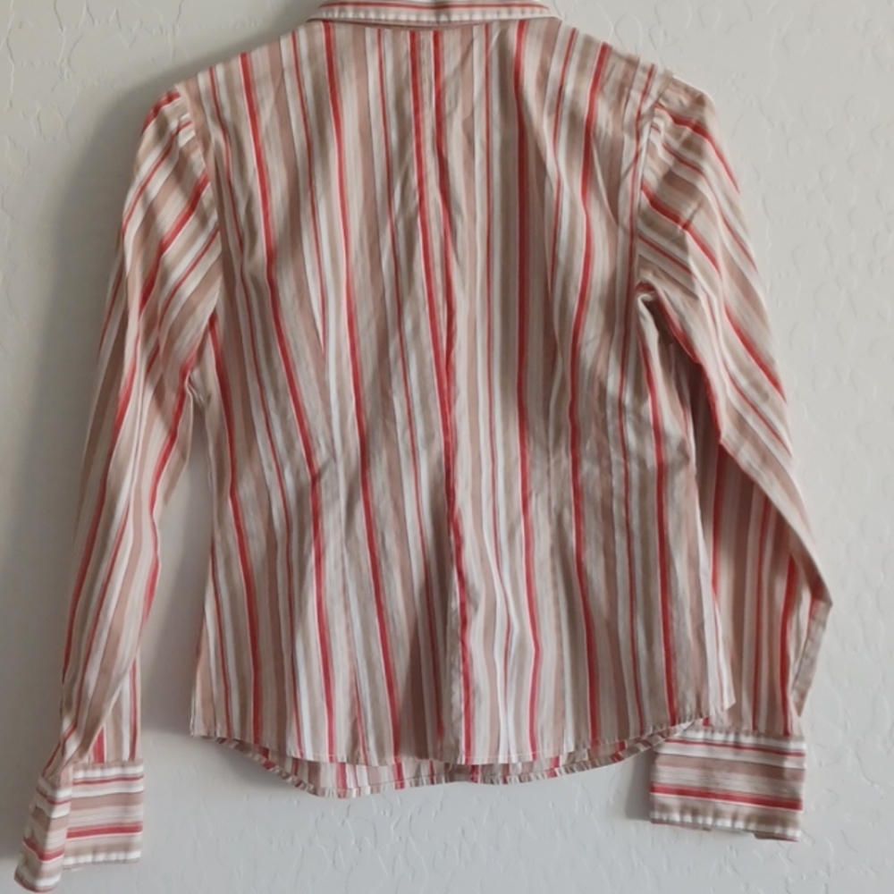 Ann Taylor LOFT Womans Button Up Striped Blouse Size 2 - Picture 4 of 6